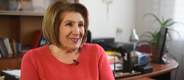 Директор дома-интерната Трчунян Тун Соня Симонян Директор дома-интерната Трчунян Тун Соня Симонян - Sputnik Армения