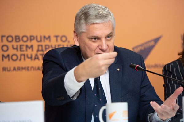 Международная школа в Армении: молодежь обсудит ситуацию на Евразийском пространстве - Sputnik Армения