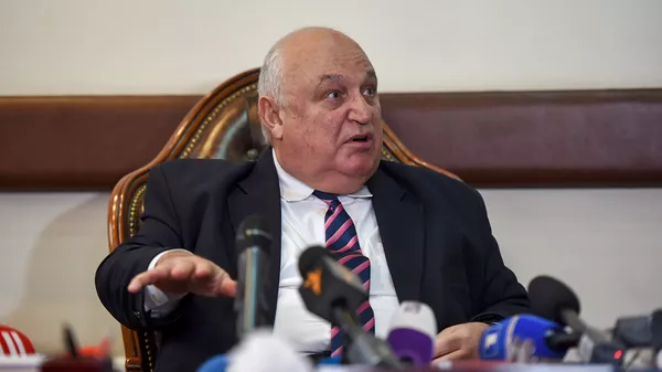Ректор ЕГУ Арам Симонян ответил на вопросы журналистов (28 февраля 2019). Еревaн - Sputnik Армения