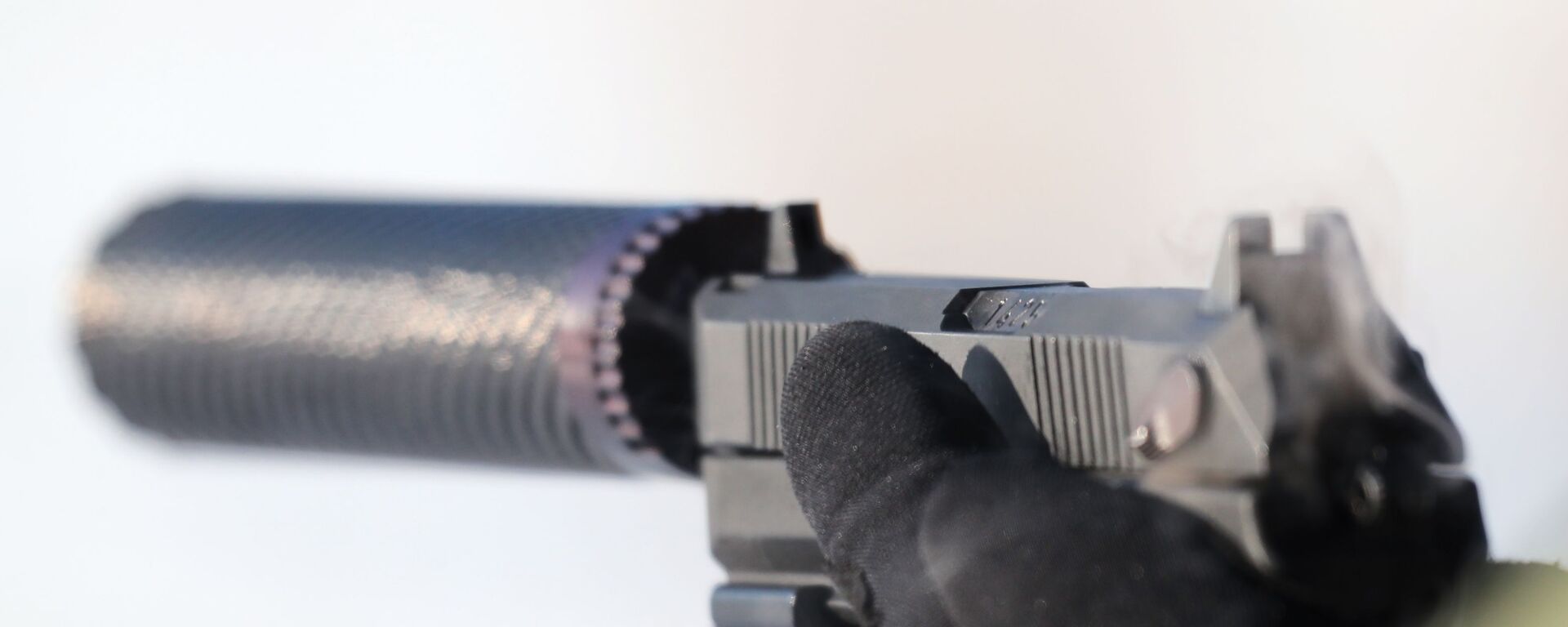 Самозарядный пистолет Удав - Sputnik Армения, 1920, 16.11.2019