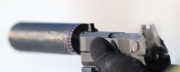 Самозарядный пистолет Удав - Sputnik Армения