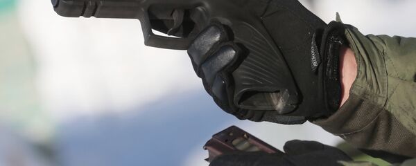 Демонстрационные стрельбы из самозарядного пистолета Удав - Sputnik Армения