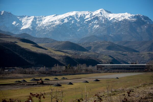 Аэропорт на юге Армении: сюда уже не станут стрелять – очень скоро сюда начнут летать - Sputnik Армения