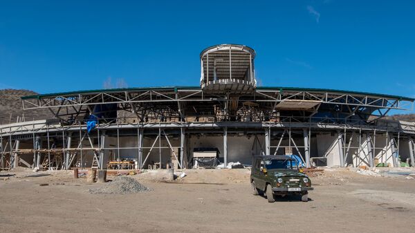 Капитальный ремонт аэропорта в городе Капан - Sputnik Армения