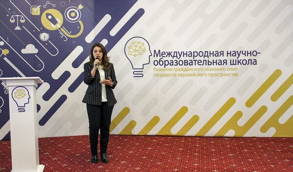 Молодежь из разных стран в Дилижане: как загрузили ребят посол России и опытные эксперты - Sputnik Армения