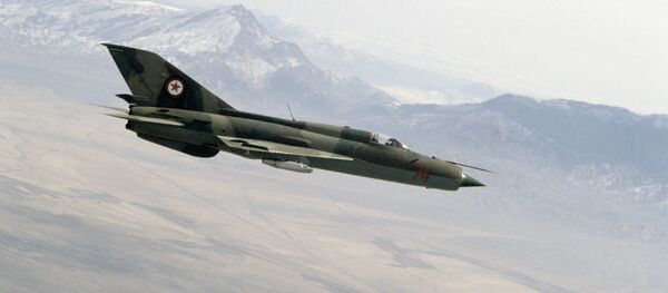 Афганские истребители советского производства МиГ-21 (1988 год). Афганские истребители советского производства МиГ-21 (1988 год). - Sputnik Армения