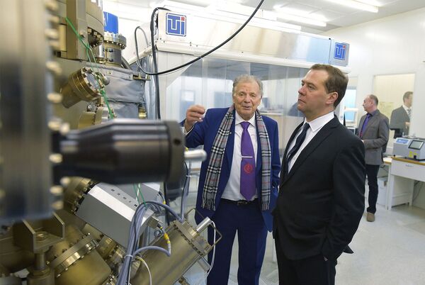 Умер лауреат Нобелевской премии по физике, академик Жорес Алфёров - Sputnik Армения