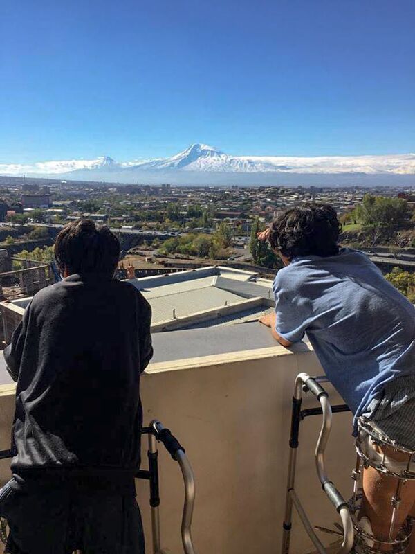 Едут в Армению, чтобы вырасти, или Как армянский ортопед осчастливил японца - Sputnik Армения