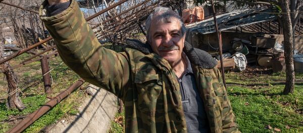 Житель города Мегри Микаэл Цатрян Житель города Мегри Микаэл Цатрян - Sputnik Արմենիա