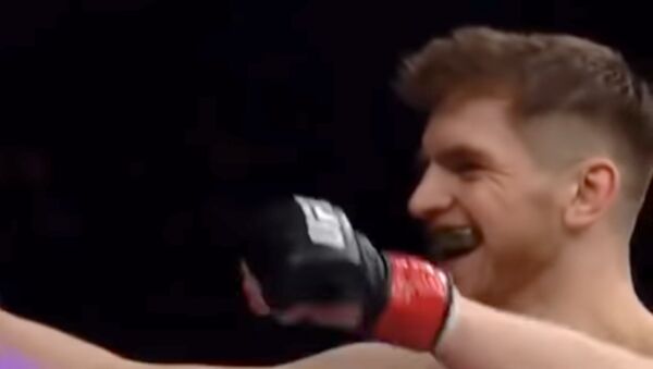 В Лас-Вегасе армянский боец UFC нокаутировал соперника за 37 секунд - Sputnik Արմենիա