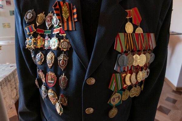 Секрет пограничника: как 93-летний Сергей Оганесян сохранил чудесную память - Sputnik Армения