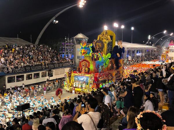 Страна, а не станция метро: бразильский карнавал стал отличной рекламой для Армении - Sputnik Армения