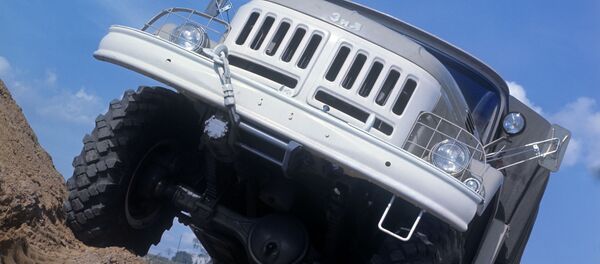 Армейский грузовик ЗИЛ-131 - Sputnik Армения