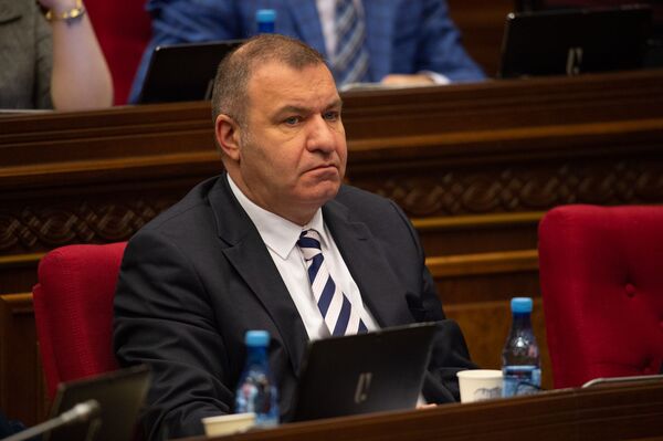 Вся надежда импортеров машин – на Казахстан: помогут ли власти Армении избежать убытков - Sputnik Армения