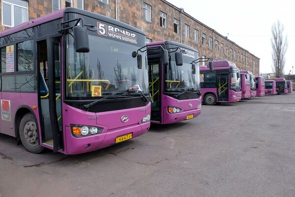 Быстрее не поедем, но корчиться перестанем - все о новой транспортной сети в Армении Быстрее не поедем, но корчиться перестанем - все о новой транспортной сети в Армении - Sputnik Армения