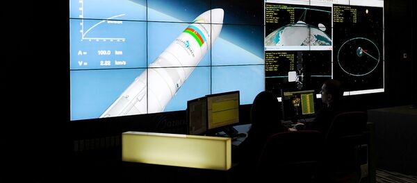 Наблюдение за процессом запуска на орбиту телекоммуникационного спутника Azerspace-1 (8 февраля 2013). - Sputnik Արմենիա