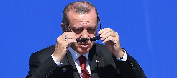 Прибытие президента Турции Реджепа Эрдогана на саммит НАТО (25 мая 2017). Брюссель Прибытие президента Турции Реджепа Эрдогана на саммит НАТО (25 мая 2017). Брюссель - Sputnik Արմենիա