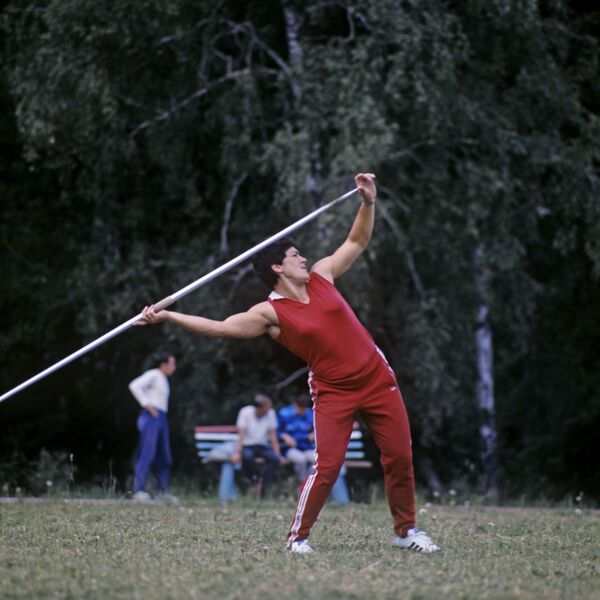 Самые выдающиеся армянские спортсменки, или Как слабый пол доказывает силу Самые выдающиеся армянские спортсменки, или Как слабый пол доказывает силу - Sputnik Армения