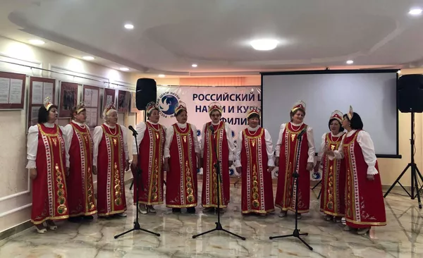 Дуся джан навсегда полюбила Армению, или Как в Гюмри отпраздновали русскую Масленицу Дуся джан навсегда полюбила Армению, или Как в Гюмри отпраздновали русскую Масленицу - Sputnik Армения
