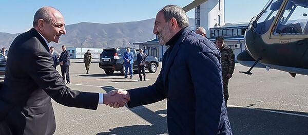 Рабочий визит премьер-министра Никола Пашиняна в Карабах (11 марта 2019). Степанакерт - Sputnik Արմենիա