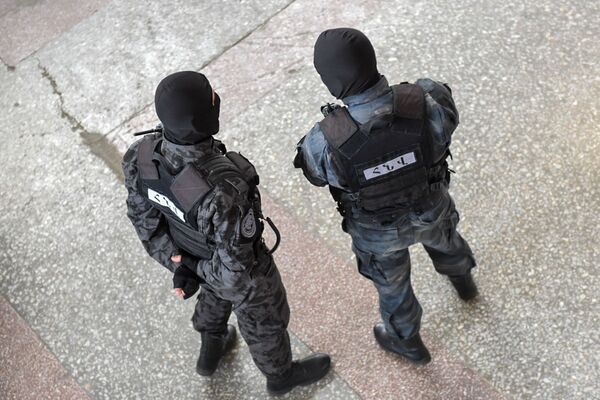 Հատուկ օպերացիա «Կիլիկիա» ավտոկայանում. նոր ղեկավարությունը չի կարողանում բացել դռները Հատուկ օպերացիա «Կիլիկիա» ավտոկայանում. նոր ղեկավարությունը չի կարողանում բացել դռները - Sputnik Արմենիա