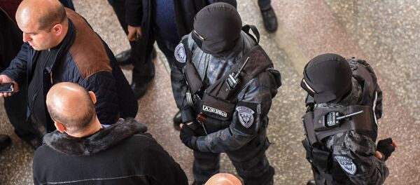 Спецназ на автовокзале Киликия Спецназ на автовокзале Киликия - Sputnik Армения