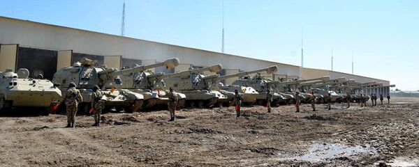 Крупномасштабные учения азербайджанской армии Крупномасштабные учения азербайджанской армии - Sputnik Армения