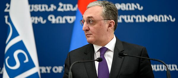 Министр иностранных дел Армении Зограб Мнацаканян на совместной пресс-конференция с действующим главов ОБСЕ Мирославом Лайчаком (13 марта 2019). Еревaн Министр иностранных дел Армении Зограб Мнацаканян на совместной пресс-конференция с действующим главов ОБСЕ Мирославом Лайчаком (13 марта 2019). Еревaн - Sputnik Արմենիա