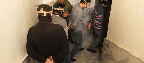 Боевики ИГИЛ в плену у сирийских спецслужб - Sputnik Армения