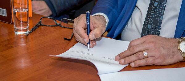 Подписание меморандума о сотрудничестве между армянскими и грузинскими кулинарами (19 февраля 2019). Тбилиси - Sputnik Армения