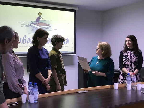 Оживший в девочке военный и не только: жюри конкурса Живая классика ждал сюрприз - Sputnik Армения