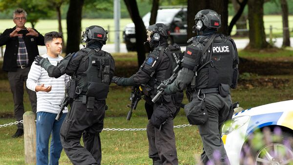 Сотрудники новозеландской полиции на месте стрельбы в мечети Масджид Аль Нур в Крайстчерче (15 марта 2019). Новая Зеландия - Sputnik Արմենիա