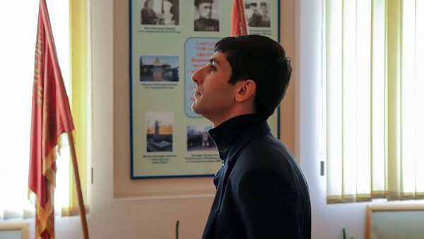 Губернатор Араратской области Гарик Саркисян во время акции Зеленая граница (15 марта 2019). Армения - Sputnik Արմենիա
