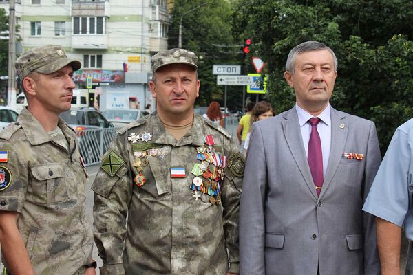 Спецагент Самвел, или Как Мартоян привел в Крым весну вместо войны Спецагент Самвел, или Как Мартоян привел в Крым весну вместо войны - Sputnik Армения