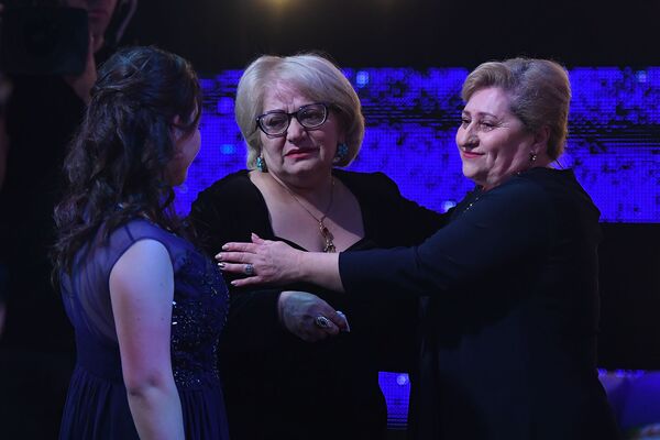 Цавт танем от Арбениной: Сатеник Геворгян блеснула на шоу Ты супер! Суперсезон - Sputnik Армения