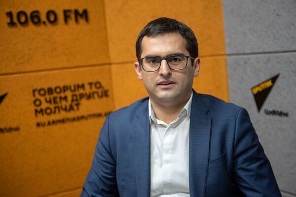 Аршакян рассекретил, чем займется министерство высокотехнологичной промышленности Армении Аршакян рассекретил, чем займется министерство высокотехнологичной промышленности Армении - Sputnik Армения