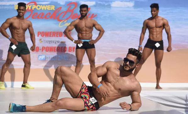Участники пляжного шоу Body Power Beach Show на Гоа, Индия Участники пляжного шоу Body Power Beach Show на Гоа, Индия - Sputnik Армения