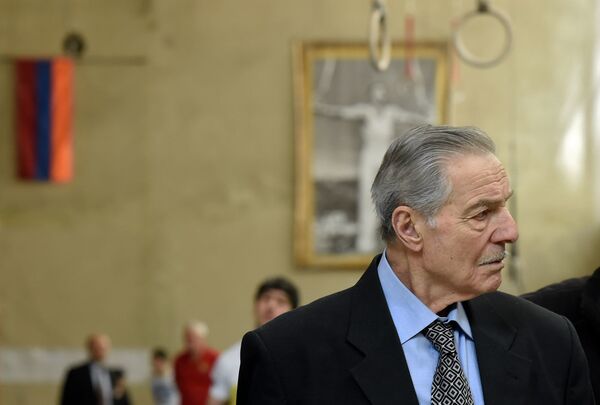 Ребус и феномен армянского спорта: медалей от гимнастов ждут, но азарянов так не растят Ребус и феномен армянского спорта: медалей от гимнастов ждут, но азарянов так не растят - Sputnik Армения