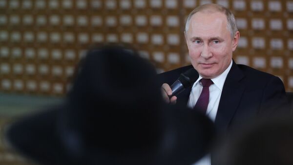 Рабочая поездка президента РФ В. Путина в Крым  - Sputnik Армения