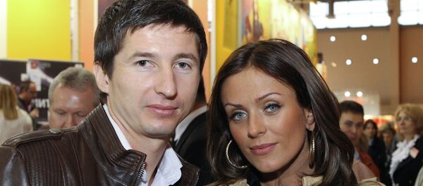 Евгений Алдонин и певица Юлия Началова - Sputnik Армения