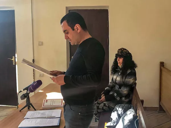 Дело жительницы Гюмри: суд отказался переводить российского военного в армянское УИУ Дело жительницы Гюмри: суд отказался переводить российского военного в армянское УИУ - Sputnik Армения