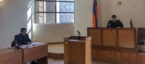 Суд общей юрисдикции Ширакской области отказал в выдаче обвиняемого в убийстве женщины военнослужащего (19 марта 2019). Гюмри Суд общей юрисдикции Ширакской области отказал в выдаче обвиняемого в убийстве женщины военнослужащего (19 марта 2019). Гюмри - Sputnik Армения