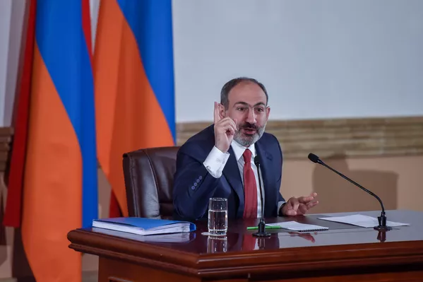 Пресс-конференция премьер-министра Никола Пашиняна (19 марта 2019). Еревaн Пресс-конференция премьер-министра Никола Пашиняна (19 марта 2019). Еревaн - Sputnik Армения