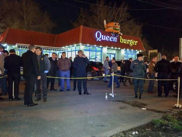 Поножовщина в Ереване: скончался молодой парень Поножовщина в Ереване: скончался молодой парень
