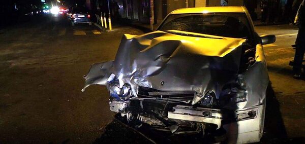 Վրաերթի հետևանքով 17-ամյա երիտասարդ է մահացել Սուրբ Աստվածամայր բուժկենտրոնում Վրաերթի հետևանքով 17-ամյա երիտասարդ է մահացել Սուրբ Աստվածամայր բուժկենտրոնում - Sputnik Արմենիա