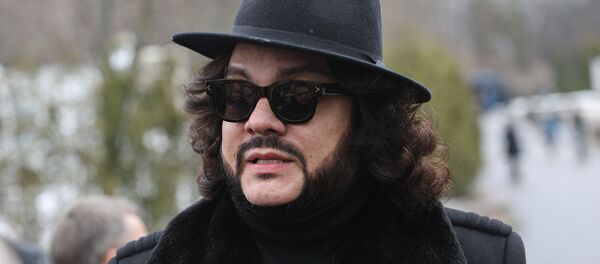 Певец Филипп Киркоров на церемонии прощания с певицей Юлией Началовой (21 марта 2019). Москвa - Sputnik Արմենիա