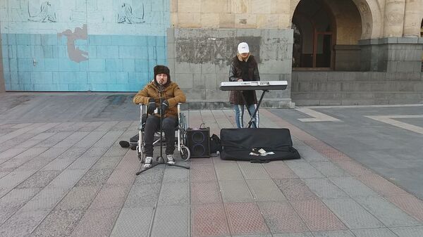 Новруз и большой лайк армянам: молодежь из Ирана отрывается в Ереване - Sputnik Армения