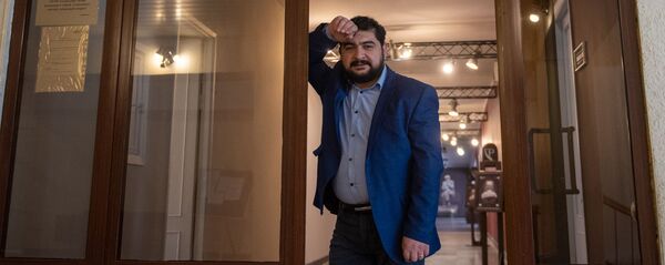 Директор Общенационального театра Арман Навасардян Директор Общенационального театра Арман Навасардян - Sputnik Արմենիա