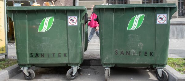 Мусорные контейнеры Мусорные контейнеры - Sputnik Արմենիա