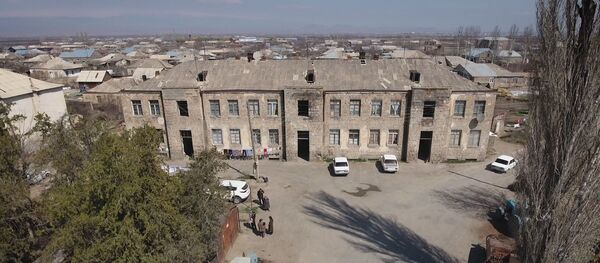 Լենուղում 22 ընտանիք ապրում է 4–րդ կարգի վթարային շենքում Լենուղում 22 ընտանիք ապրում է 4–րդ կարգի վթարային շենքում - Sputnik Արմենիա